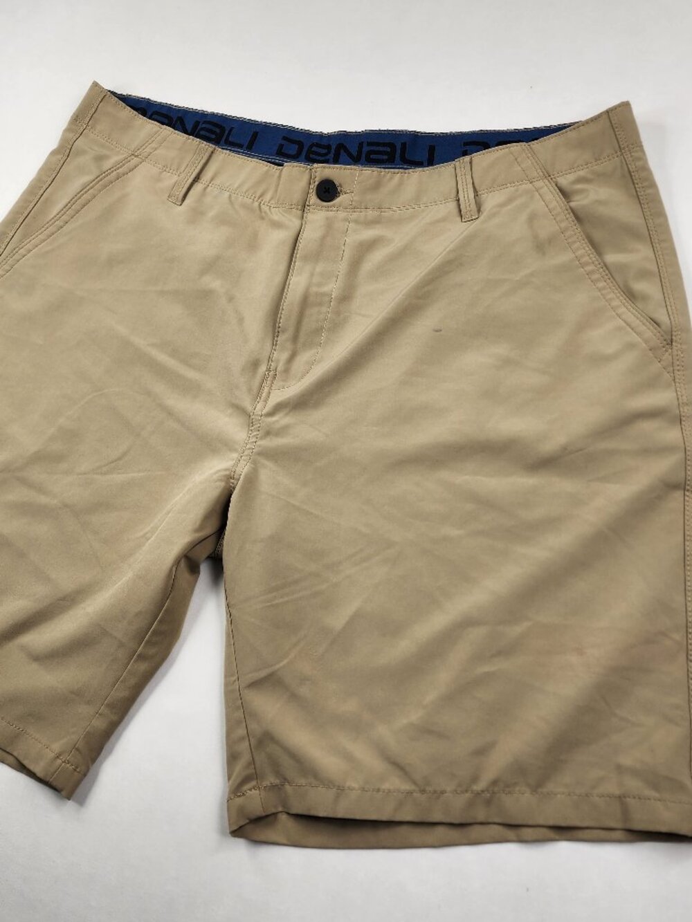 Denali Mens 40 Tan Hybrid Shorts Stretch Performance Quick Dry Soft Comfort Good